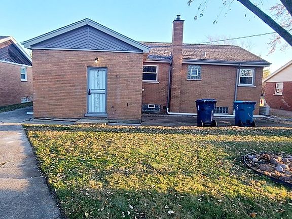5th image of 15562 Gouwens Ln