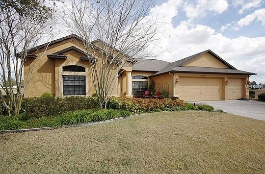 1st image of 36720 Alaqua Ct