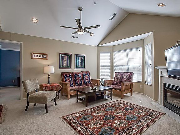 3rd image of 1241 Woodland Point #I