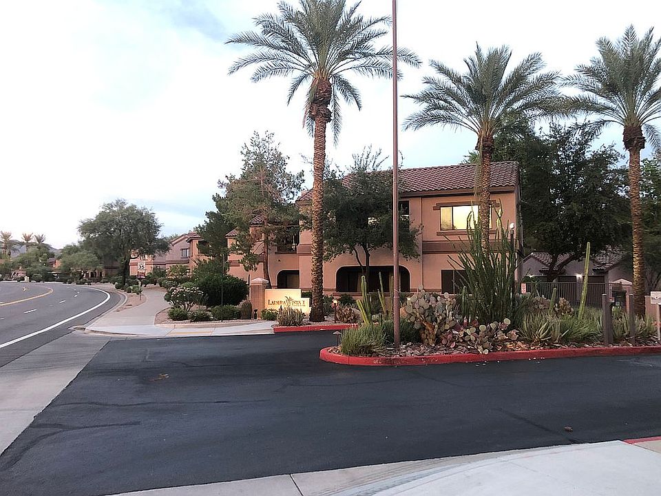 Entrance to Ladera Vista