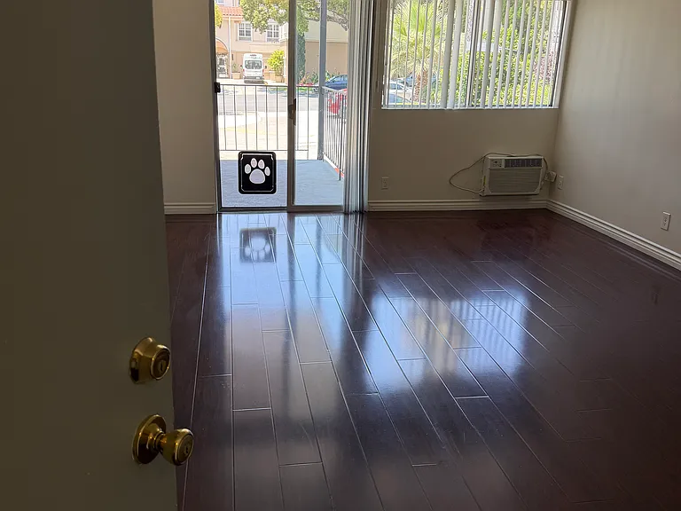 470 E Angeleno Ave — Photo 37