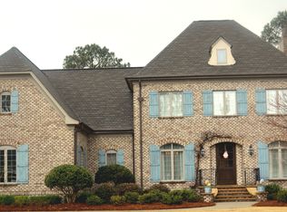 905 Nottingham Rd, Greenville, NC 27858