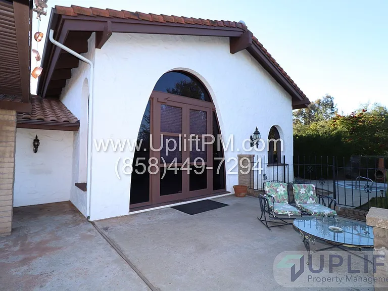 23936 Barona Mesa Rd — Photo 12