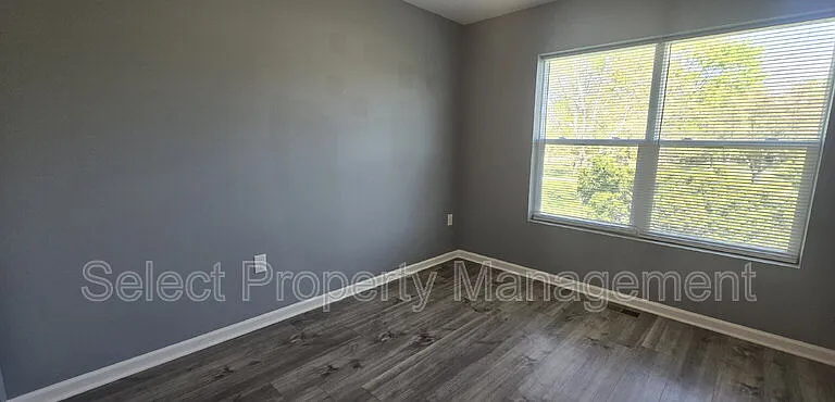 7083 Homestead Rd — Photo 24