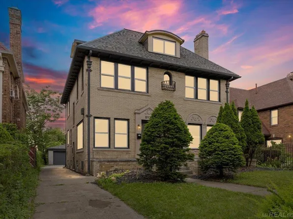 8931 La Salle Blvd, Detroit, MI 48206