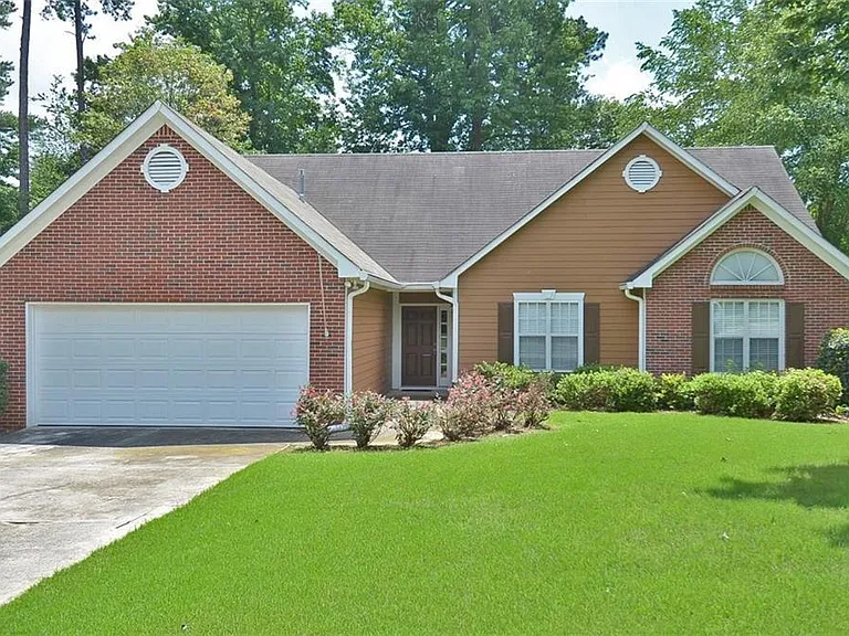 2865 Cressington Bnd NW — Photo 1