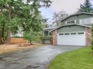 11908 Meridian Ave S, Everett, WA 98208