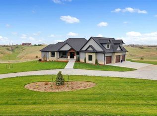 6050 Standage Pl, Kearney, NE 68845