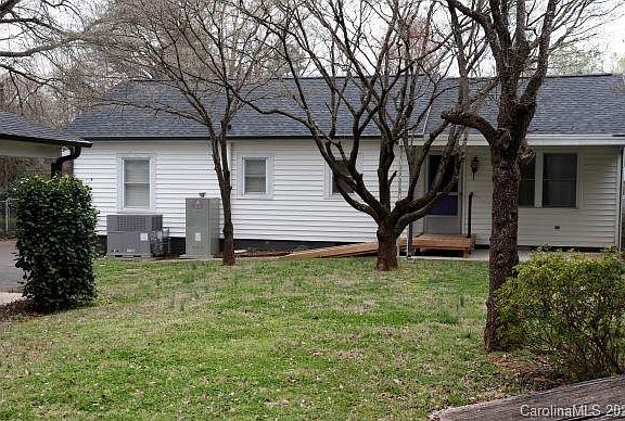 3rd image of 205 Blanche Ave