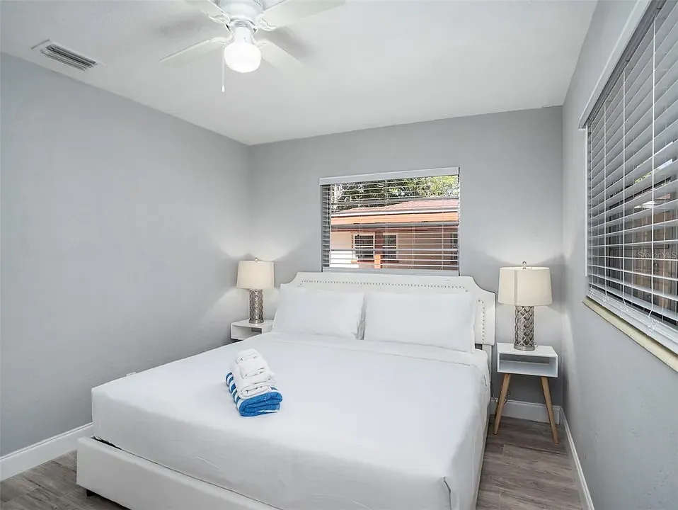 3 bed, 1682 sqft, $4,995 — Photo 4