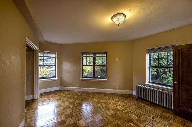 2nd image of 2 Elmwood Ave #130