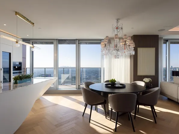 1480 Howe St #Penthouse 1, Vancouver, BC V6Z 0G5