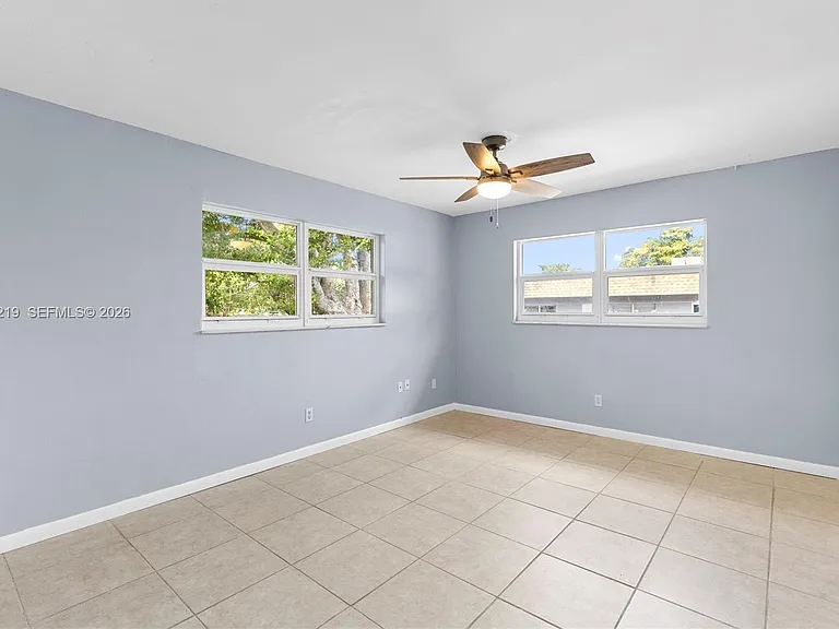 3265 Griffin Rd #206 — Photo 2