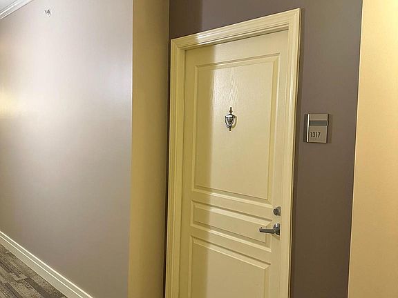 3rd image of 2451 Midtown Ave APT 1317
