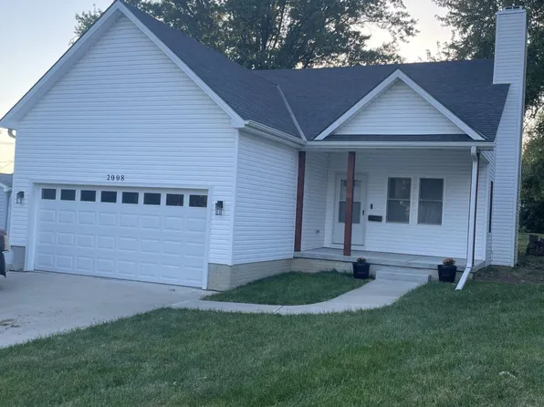 2008 N 70th St, Omaha, NE 68104