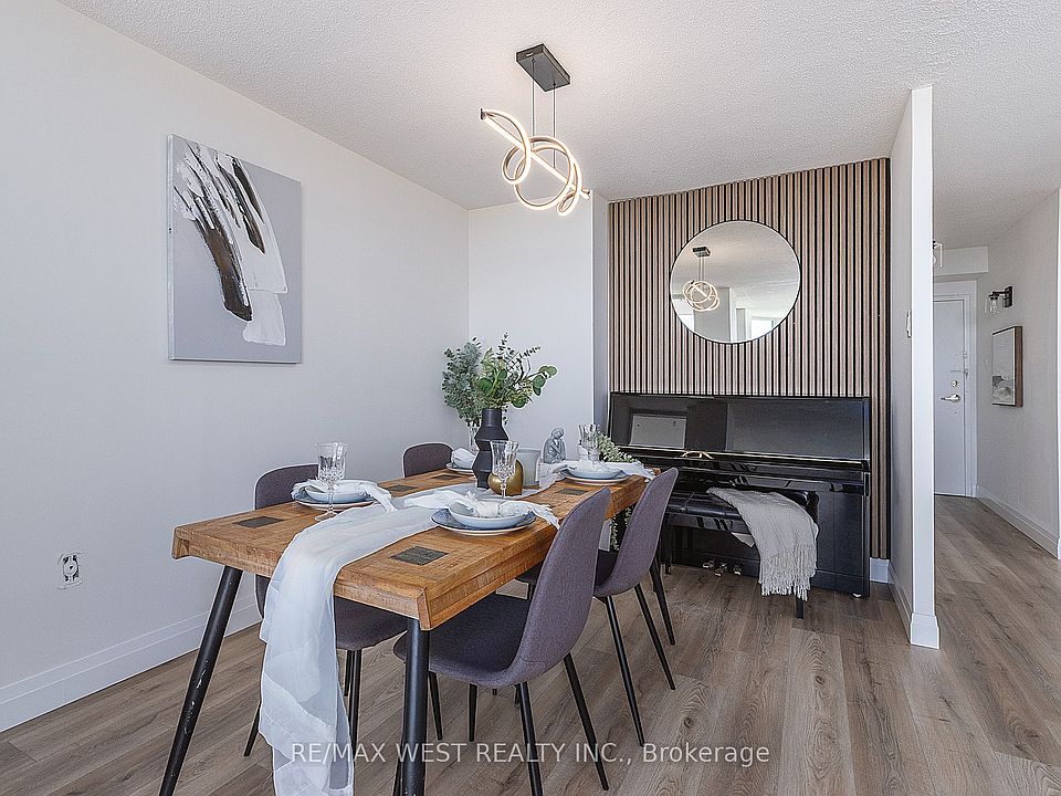 1st image of 121 Ling Rd #1509