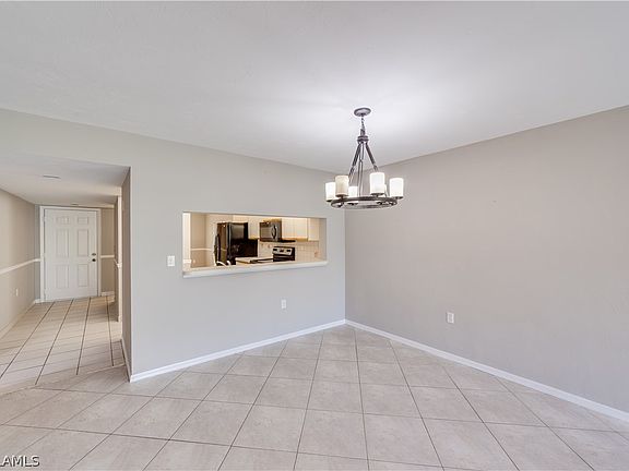 4th image of 1227 Commonwealth Cir #G-103