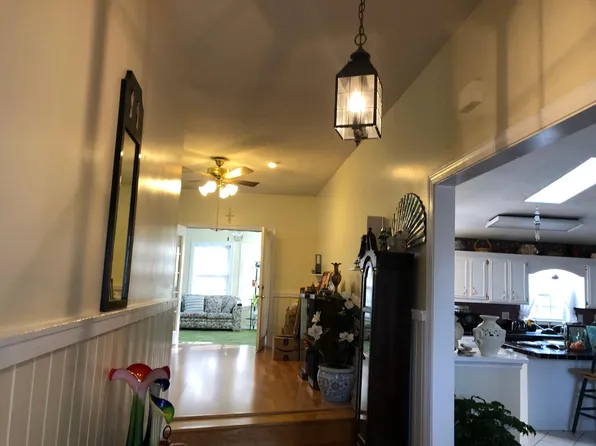 5121 W Wendover Ave, Jamestown, NC 27282