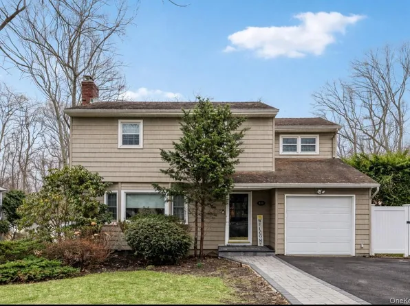 118 Norton Drive, East Northport, NY 11731