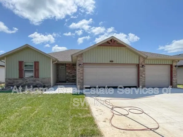 412 E Rosalie St, Strafford, MO 65757