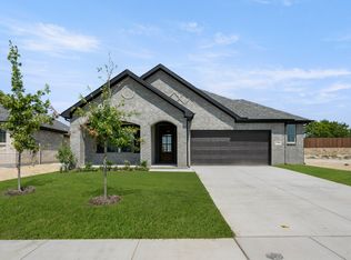 2396 High Plain Ln, Waxahachie, TX 75167