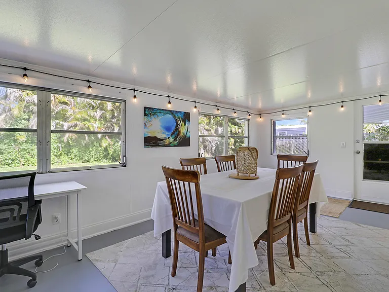 1518 Summer Ave — Photo 25
