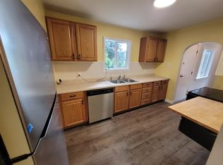 3806 Valley Dr, Bremerton, WA 98312