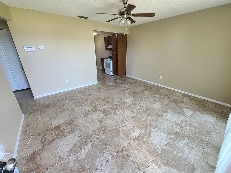 4141 Fargo St N — Photo 12