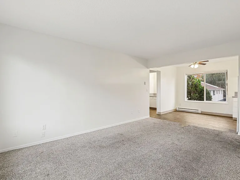 PARK PLACE APARTMENTS - YOUR HOME IS HERE! - UP TO 6 WEEKS FREE! — Photo 37