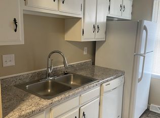 3835 Central Ave #3835, Columbus, IN 47203