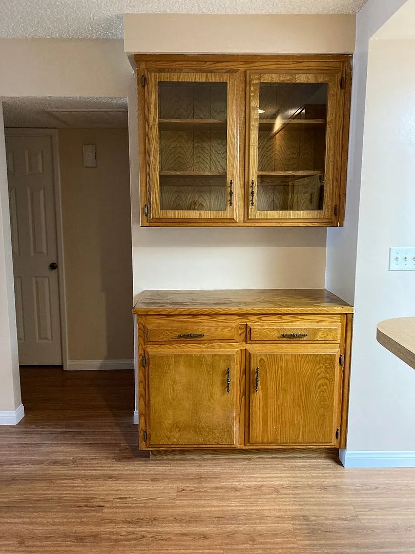 170.200 - Deseret Apts — Photo 3