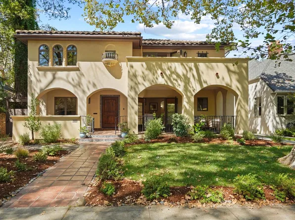 700 34th St, Sacramento, CA 95816