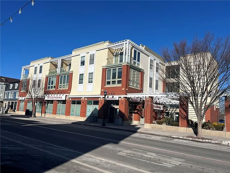333 Atwells Ave #208 — Photo 19