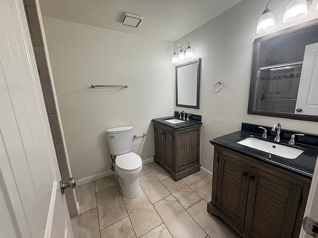 Upstairs Bathroom