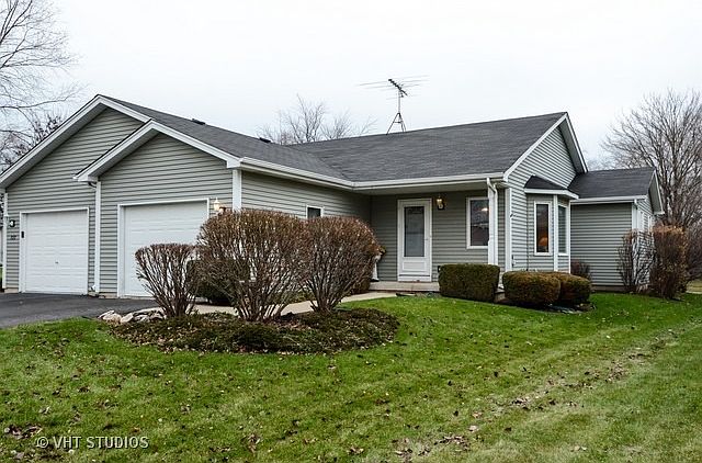 1st image of 725 Harmony Ct