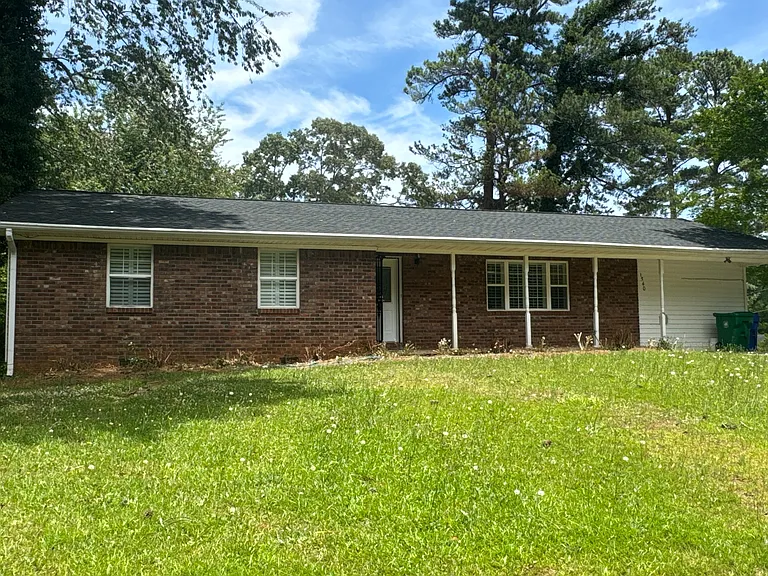 1540 Mercer Way — Photo 35
