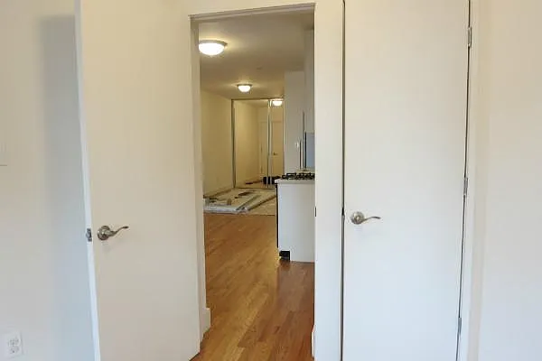 Rented by Manhattan Best Realty, Inc. | media 15