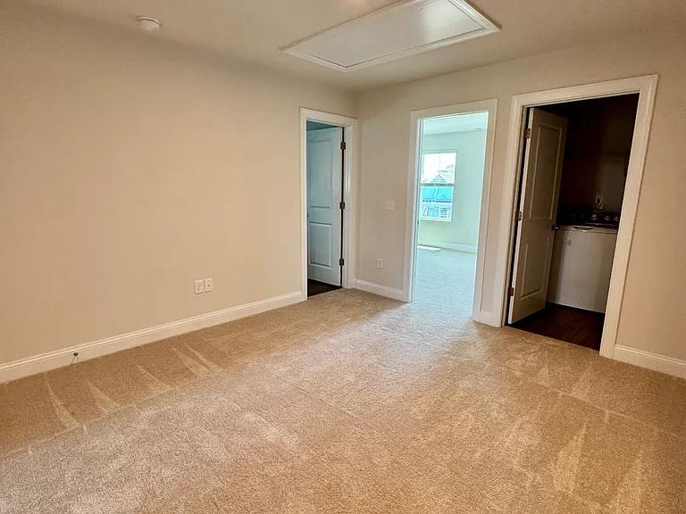 7453 Linda Vista Ln — Photo 19