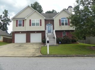 2762 Topaz Rd, Riverdale, GA 30296