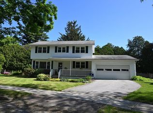 67 Case Pkwy, Burlington, VT 05401