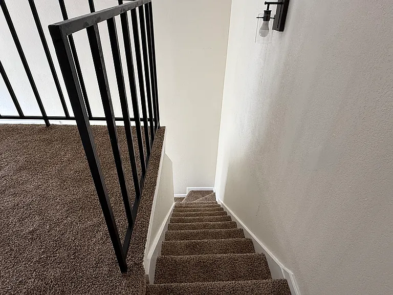 9801 Walnut St #214 — Photo 19