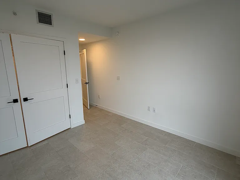 3151 NW 19th Ter #B2 — Photo 13