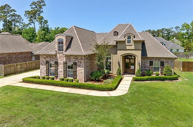 1st image of 107 Mark Smith Dr