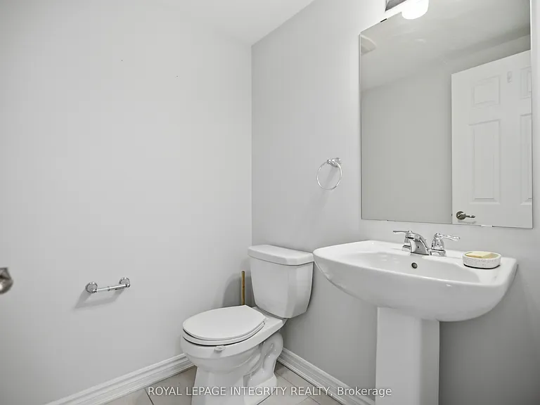 2235 Watercolours Way — Photo 8