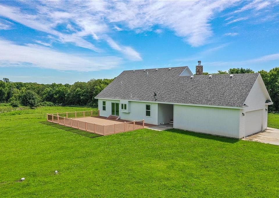 981 NW 475th Rd, Centerview, MO 64019 Zillow