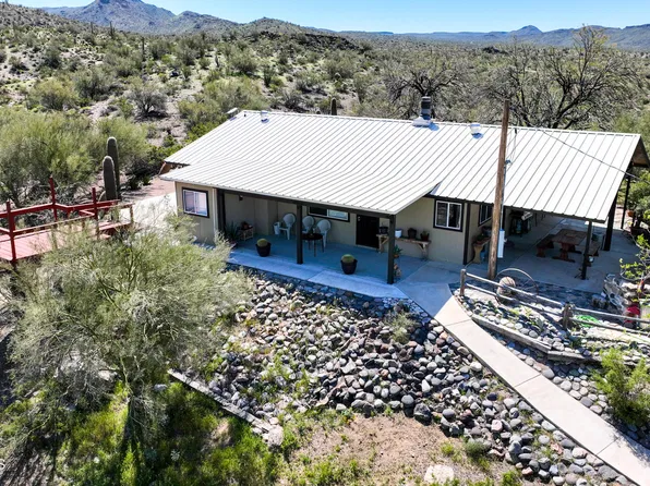 14995 E Page Rd, Wikieup, AZ 85360