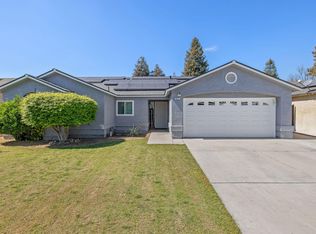 517 Tucker Avenue, Sanger, CA 93657