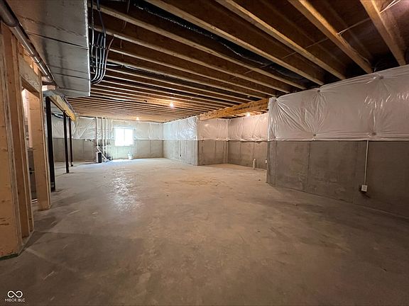 4th image of 18282 Cora Dr