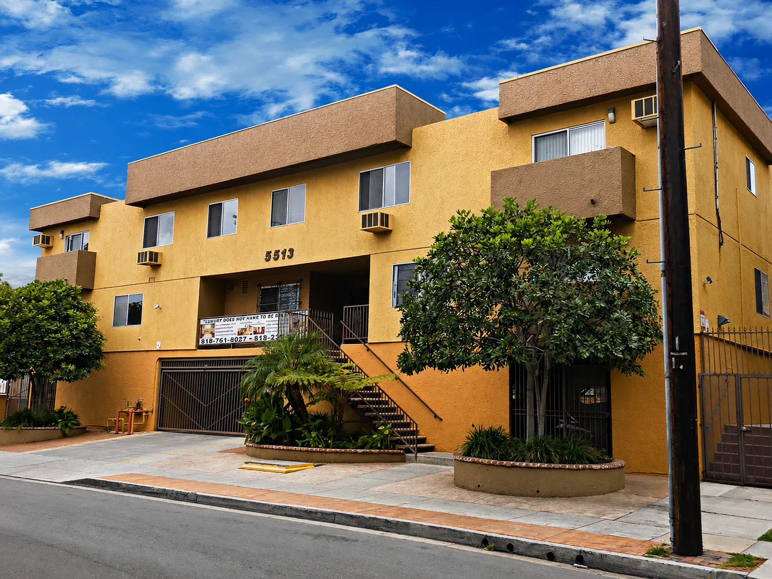 NoHo Liv Apartments — Photo 2