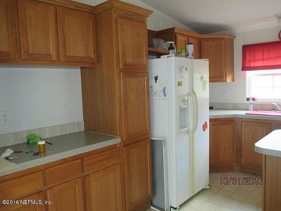 5th image of 132 Pinecrest Cir